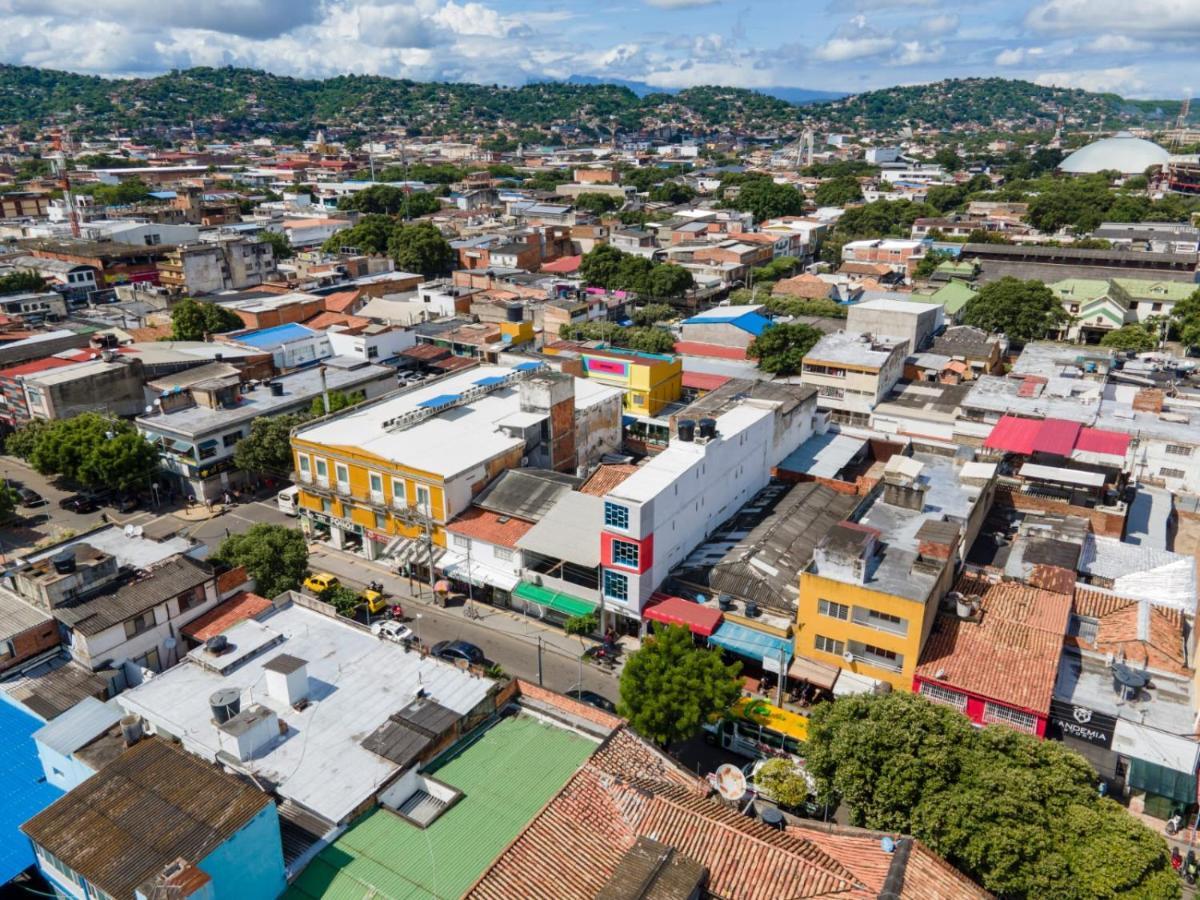 Hotel Media Luna Cucuta Ngoại thất bức ảnh